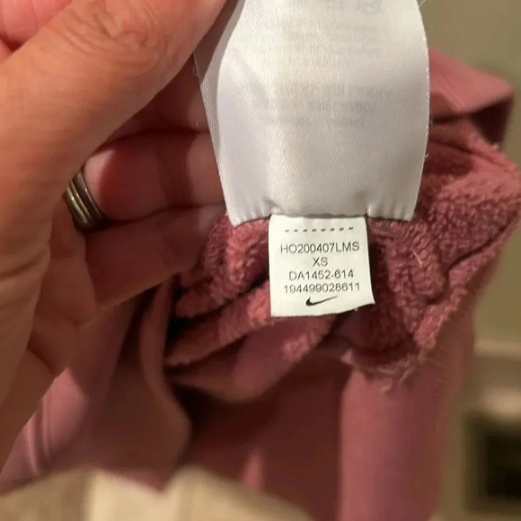 Nike dusty pink hoodie. It has some scrapes on the left side. - Picture 10 of 10